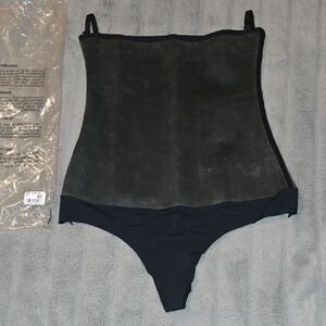 NEW Squeem Black Rubber Shapewear Bodysuit for Mid-section Size Medium